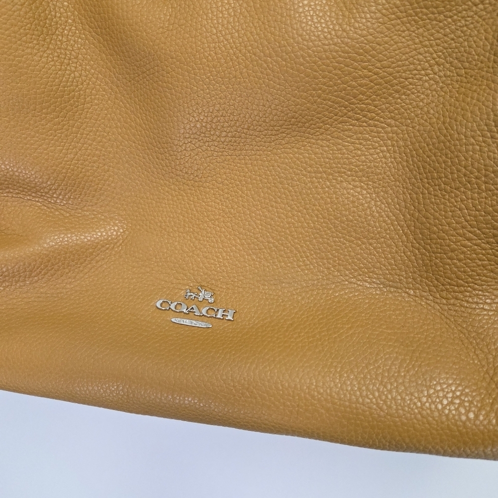 Coach 2017 Turnlock Edie Beige Camel Leather Shoulder Bag  Chain 36855 - Picture 2 of 16